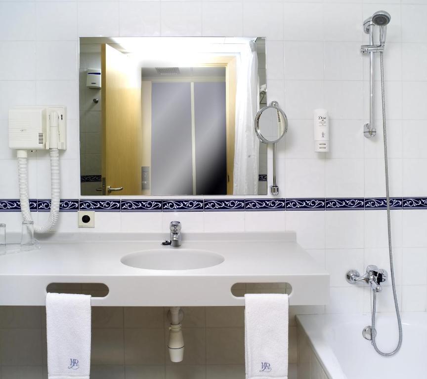 Hotel Rambla Figueres Ngoại thất bức ảnh